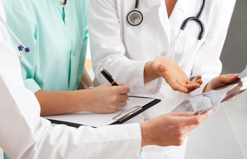 又一家公立醫(yī)院宣布倒閉！醫(yī)護(hù)人員：空蕩的病房，縮水的績(jī)效(圖4)