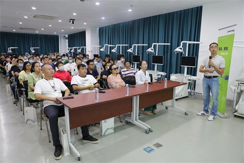 國(guó)外公立醫(yī)院管理模式比較(圖2) 國(guó)外公立醫(yī)院管理模式比較(圖2)