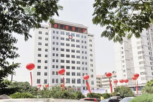 【醫(yī)院調(diào)研實(shí)錄報(bào)道】績(jī)效專家對(duì)長(zhǎng)治中醫(yī)院調(diào)研剖析及四代績(jī)效引導(dǎo)(圖1)