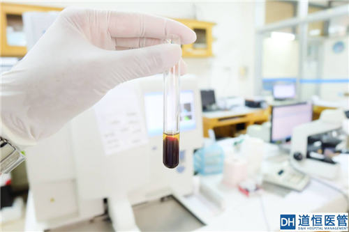 我國“醫(yī)養(yǎng)結(jié)合”養(yǎng)老模式發(fā)展現(xiàn)狀及問題(圖1)