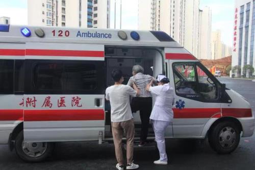 醫(yī)院提升優(yōu)質(zhì)服務(wù)的必要性及舉措(圖2) 醫(yī)院提升優(yōu)質(zhì)服務(wù)的必要性及舉措(圖2)